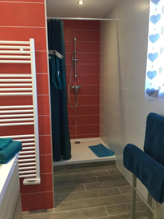 Appartement T2 Independant Dans Maison Pugny-Chatenod Kültér fotó